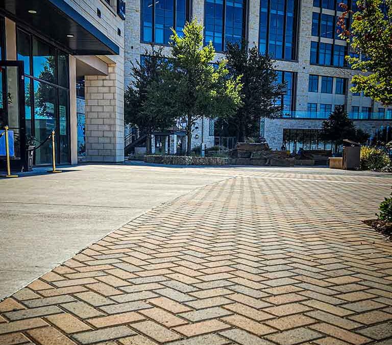 pavers commercioales